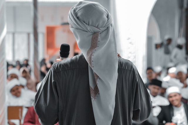 What is the Hijab for Men in Islam